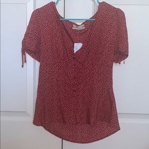 URBAN OUTFITTERS red and light pink floral blouse